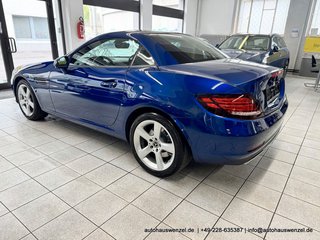 Mercedes-Benz SLC 180 6-Gang - nur 37 tkm - LEDER AIRSCARF NAV - bilder 4