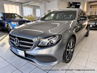 Mercedes-Benz E 220 d 4Matic T-Mod. LEDER STANDHEIZUNG DISTRON - foto 2