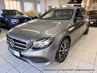 Mercedes-Benz E 220 d 4Matic T-Mod. LEDER STANDHEIZUNG DISTRON - foto 27