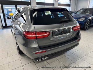 Mercedes-Benz E 220 d 4Matic T-Mod. LEDER STANDHEIZUNG DISTRON - foto 3