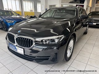 BMW 520 d xDrive Touring PANORAMA AHK KAMERA HIFI - foto 2