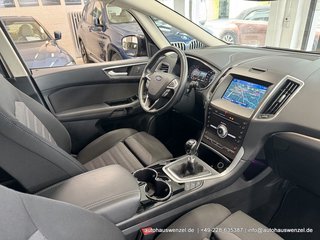 Ford S-Max 2.0 EcoBlue 6-Gang TITANIUM LED CARPLAY - bilder 12