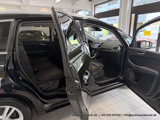 Ford S-Max 2.0 EcoBlue 6-Gang TITANIUM LED CARPLAY - bilder 22
