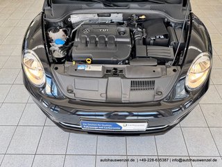 Volkswagen Beetle Cabriolet 2.0 TDI 6-Gang CARPLAY PDC 19" - foto 25