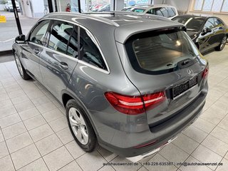 Mercedes-Benz GLC 300 4Matic Exclusive PANORAMA MEMORY AHK KAM - foto 7