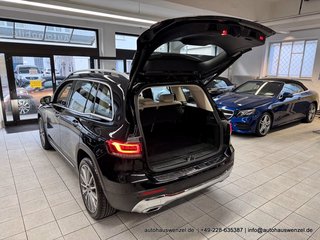 Mercedes-Benz GLB 250 4Matic LEDER PANO STANDHZG 20"-AMG MASSA - bilder 30