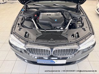 BMW 520 i A Lim. LEDER STANDHEIZUNG HEAD-UP KAM AHK - bilder 25