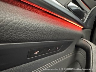 BMW 520 i A Lim. LEDER STANDHEIZUNG HEAD-UP KAM AHK - bilder 31