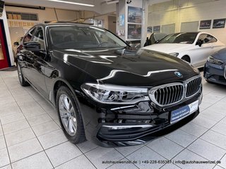BMW 520 i A Lim. LEDER STANDHEIZUNG HEAD-UP KAM AHK - bilder 5