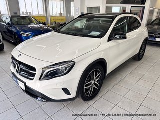 Mercedes-Benz GLA 180 6-Gang - nur 61 tkm - PANO KAM STANDHEIZ - foto 4