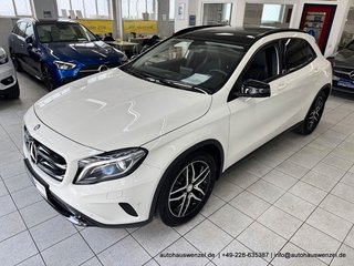 Mercedes-Benz GLA 180 6-Gang - nur 61 tkm - PANO KAM STANDHEIZ - foto 27