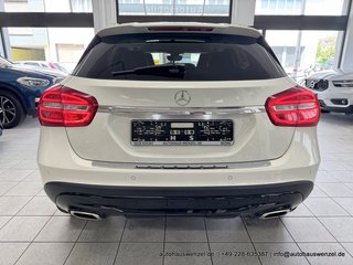 Mercedes-Benz GLA 180 6-Gang - nur 61 tkm - PANO KAM STANDHEIZ - foto 28
