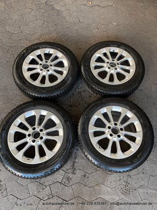 Mercedes-Benz GLA 180 6-Gang - nur 61 tkm - PANO KAM STANDHEIZ - foto 34