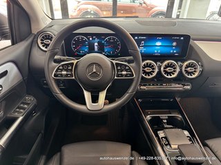 Mercedes-Benz B 200 Aut. LEDER DISTRONIC PANO MEMORY 360° LED - foto 19
