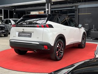 Peugeot 2008 GT FOCAL / LED / ACC / NAVI / Keyless / - foto 4