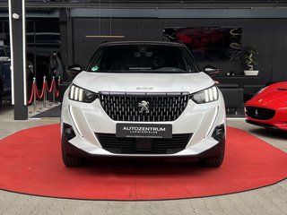 Peugeot 2008 GT FOCAL / LED / ACC / NAVI / Keyless /