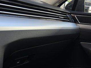 Volkswagen Passat Variant BlueMotion LED / PDC / ACC - bilder 21