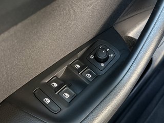 Volkswagen Passat Variant BlueMotion LED / PDC / ACC - bilder 8
