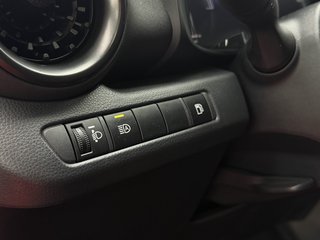Toyota C-HR Hybrid FWD Business Edition LED/LDA/BSM/PCS/PDA/RSA - foto 9