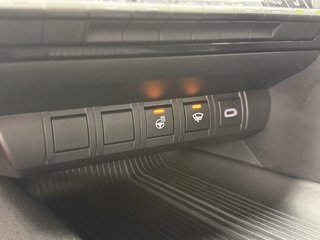 Toyota C-HR Hybrid FWD Business Edition LED/LDA/BSM/PCS/PDA/RSA - foto 13