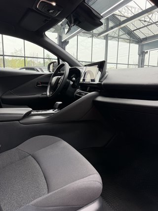 Toyota C-HR Hybrid FWD Business Edition LED/LDA/BSM/PCS/PDA/RSA - foto 23