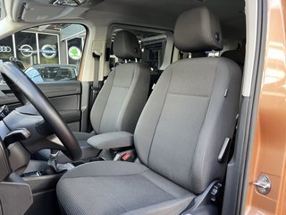 Volkswagen Caddy Maxi 2,0TDI - / ACC / LANE ASSIST / FRONT ASSIST - bilder 8