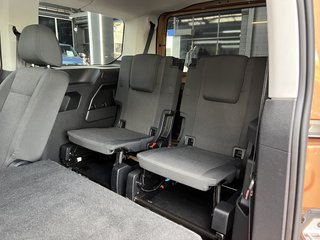 Volkswagen Caddy Maxi 2,0TDI - / ACC / LANE ASSIST / FRONT ASSIST - bilder 22