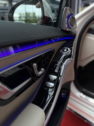 Mercedes-Benz S 400 d 4Matic L 4MATIC / LANG / AMG / DESIGNO / BURMESTER 4D / MANUFAKTUR / PANORAMA - bilder 12