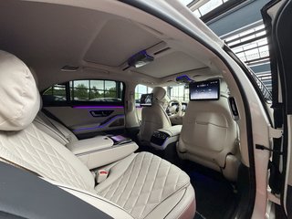Mercedes-Benz S 400 d 4Matic L 4MATIC / LANG / AMG / DESIGNO / BURMESTER 4D / MANUFAKTUR / PANORAMA - bilder 33