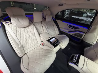 Mercedes-Benz S 400 d 4Matic L 4MATIC / LANG / AMG / DESIGNO / BURMESTER 4D / MANUFAKTUR / PANORAMA - bilder 32