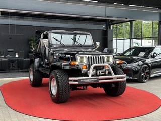 Jeep JEEP WRANGLER 4,0L V6 HIGH OUTPUT SAHARA / TÜV / WERTGUTACHTEN