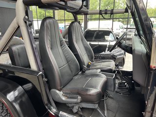 Jeep JEEP WRANGLER 4,0L V6 HIGH OUTPUT SAHARA / TÜV / WERTGUTACHTEN - photo 25