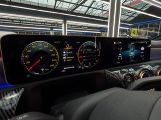 Mercedes-Benz A35 AMG Turbo 4Matic AERODYNAMIK /PANO/MEMO/BURM - photo 17