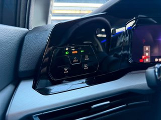 Volkswagen Golf VIII Variant Life eTSI ACC/SHZ/FRONT/Keyles - foto 7