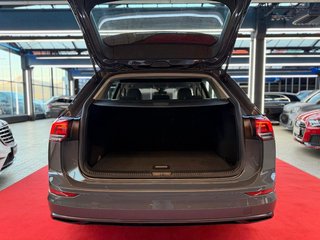 Volkswagen Golf VIII Variant Life eTSI ACC/SHZ/FRONT/Keyles - foto 18