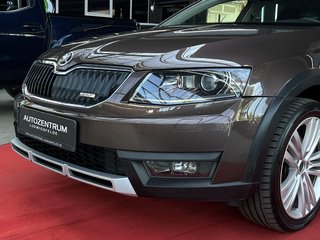 Skoda Octavia Combi Scout 4x4 XENON / PDC / LED / - foto 5