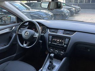 Skoda Octavia Combi Scout 4x4 XENON / PDC / LED / - foto 22