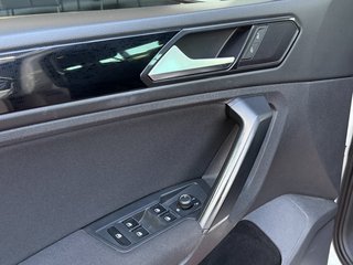 Volkswagen Tiguan Sound BMT ACC / Start-Stopp / LED / 4Motion - photo 16