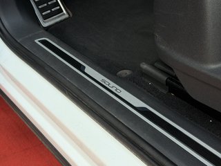 Volkswagen Tiguan Sound BMT ACC / Start-Stopp / LED / 4Motion - photo 17
