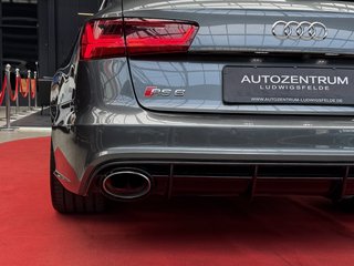Audi RS6 4,0TFSI Quattro MATRIX / HUD / 360° CAM / 4.0 TFSI quattro - bilder 52