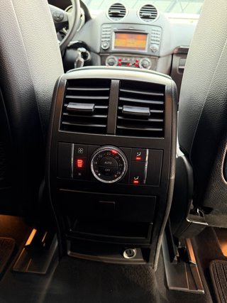 Mercedes-Benz GL 350 CDI 4Matic PANO / CAM / TEMP / 7X SITZER / - photo 22
