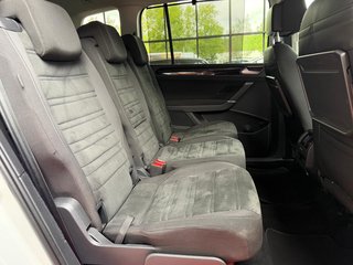 Volkswagen Touran 2.0 TDI SCR R-Line Highline BMT/DSG /NAVI/KAM/PDC - foto 20