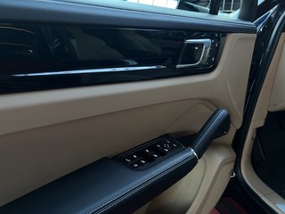 Porsche Cayenne Coupe E-Hybrid / CHRONO / ACC / PANO / LED / BOSE - photo 13