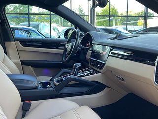 Porsche Cayenne Coupe E-Hybrid / CHRONO / ACC / PANO / LED / BOSE - photo 34