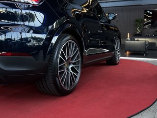 Porsche Cayenne Coupe E-Hybrid / CHRONO / ACC / PANO / LED / BOSE - photo 11
