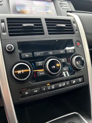 Land Rover Discovery Sport TD4 4WD SE-2.HD-PANO-KAM-AHK-SHZ - foto 5