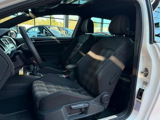 Volkswagen Golf VII Lim. GTI BMT SHZ/TEMP/PDC/MFL/BT - foto 2