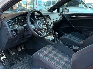 Volkswagen Golf VII Lim. GTI BMT SHZ/TEMP/PDC/MFL/BT - foto 3