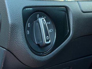 Volkswagen Golf VII Lim. GTI BMT SHZ/TEMP/PDC/MFL/BT - foto 5