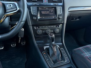 Volkswagen Golf VII Lim. GTI BMT SHZ/TEMP/PDC/MFL/BT - foto 11